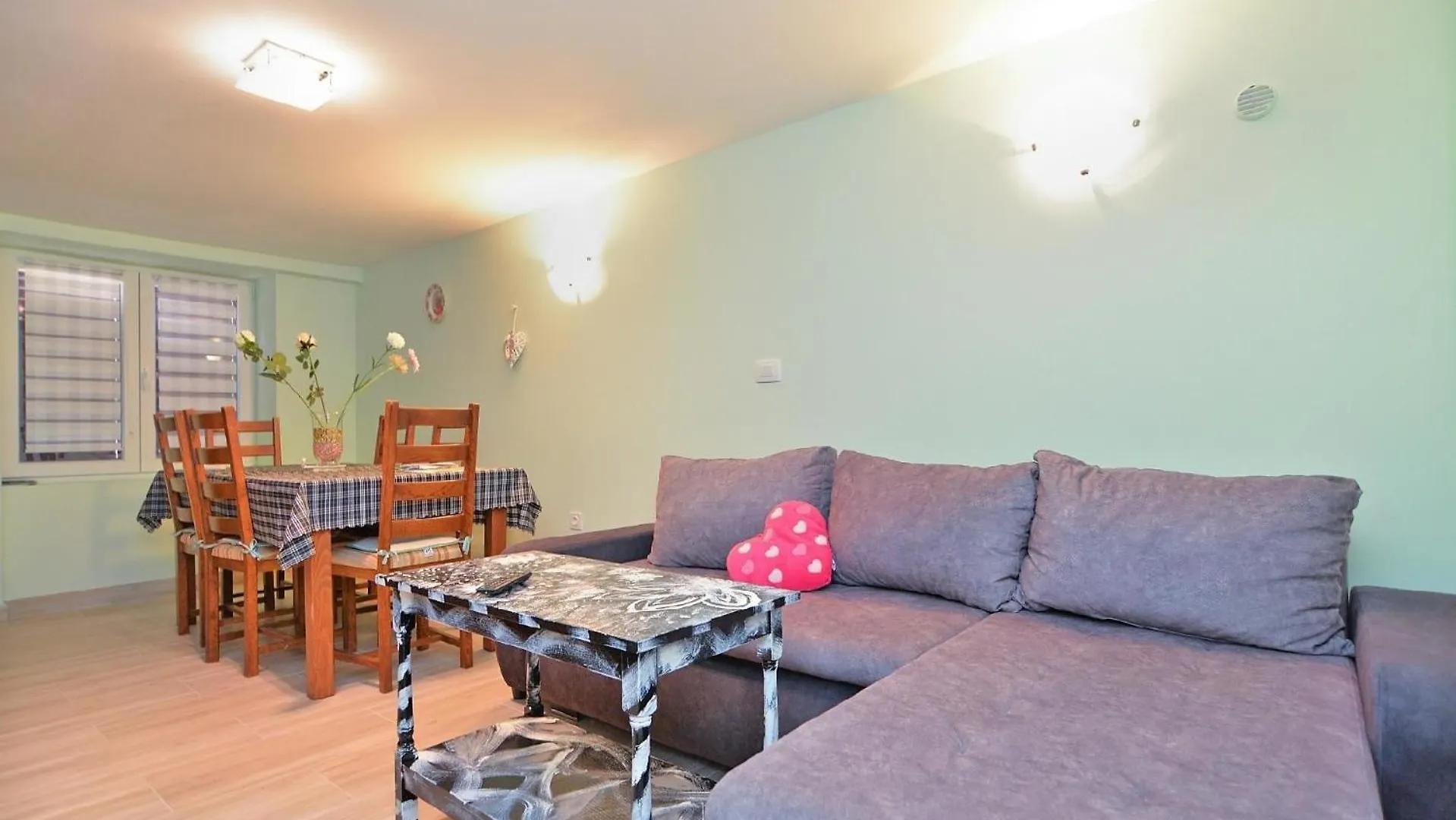 Ferienhaus Fuer 4 Personen Ca 85 Qm In Premantura, Istrien Istrische Riviera Premantura